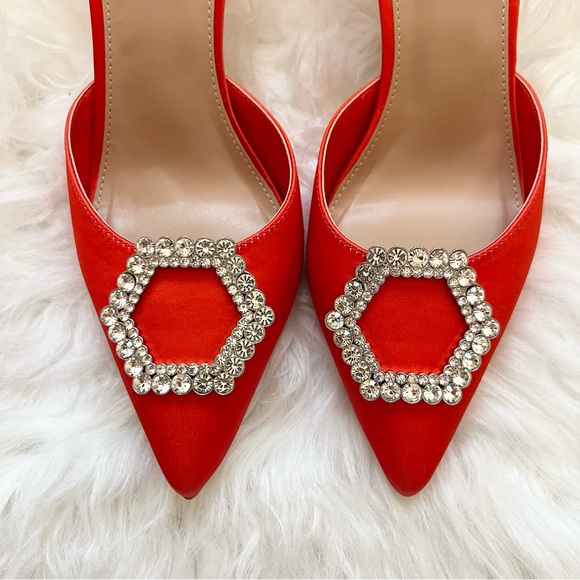 New! STEVE MADDEN Luxe City Embellished Satin Heeled Mules - Picture 6 of 13